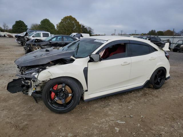 HONDA CIVIC TYPE 2018 with VIN SHHFK8G71JU200795 - Photo from auction