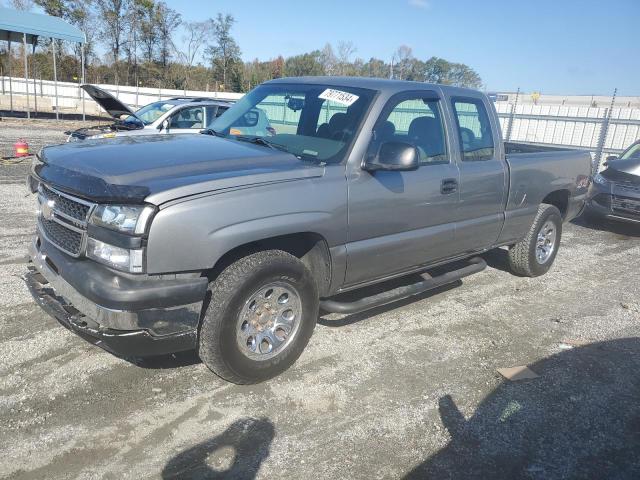 CHEVROLET SILVERADO 2006 with VIN 1GCEK19V96Z249633 - Photo from auction