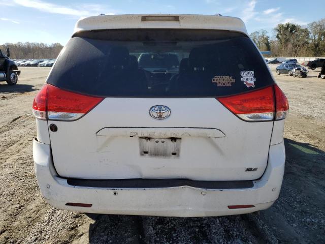 Photo 6 from auction – 2011 TOYOTA SIENNA XLE with VIN 5TDYK3DC2BS121597