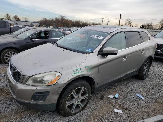 VOLVO XC60 T6 2011 with VIN YV4902DZ5B2160441 - Photo from auction