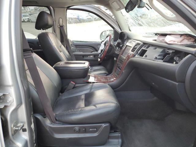 Photo 7 from auction – 2013 CADILLAC ESCALADE E with VIN 1GYS3JEF2DR206256