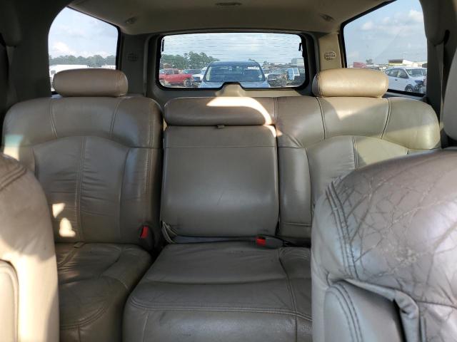 Photo 10 from auction – 2002 CHEVROLET SUBURBAN C with VIN 3GNEC16Z02G352915