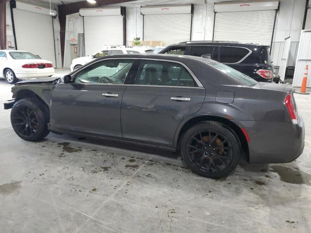 Photo 2 from auction – 2019 CHRYSLER 300 LIMITE with VIN 2C3CCAEG4KH585801