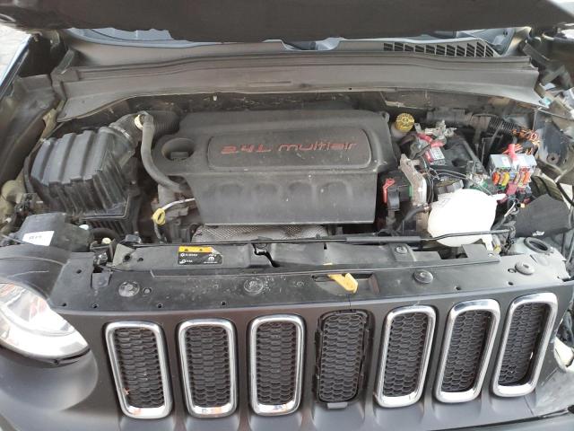 Photo 12 from auction – 2017 JEEP RENEGADE S with VIN ZACCJBAB0HPE58262