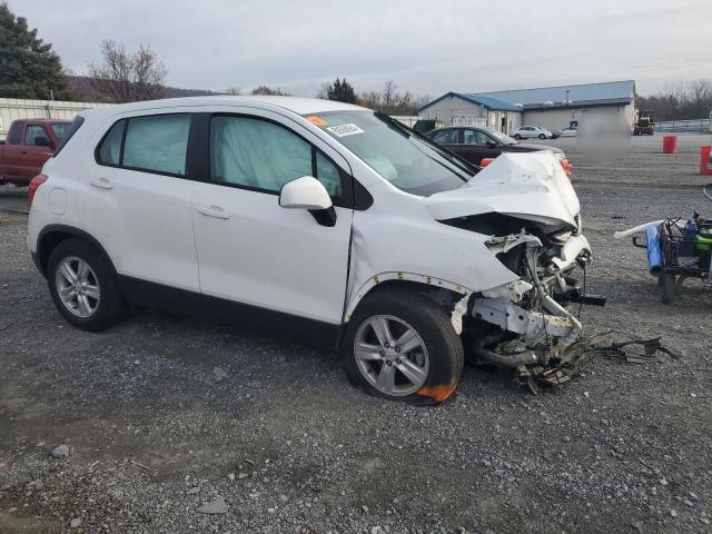 Photo 4 from auction – 2020 CHEVROLET TRAX LS with VIN KL7CJKSB4LB059398