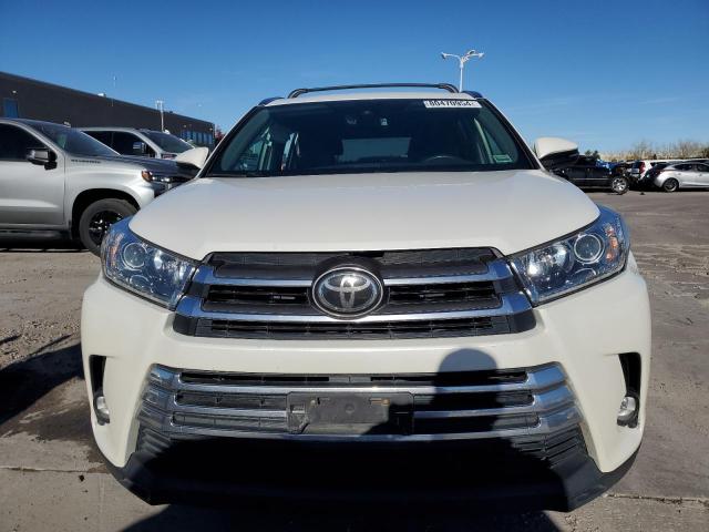 Photo 5 from auction – 2019 TOYOTA HIGHLANDER with VIN 5TDDZRFH0KS982542