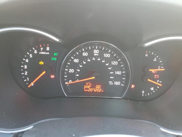 Photo 9 from auction – 2015 KIA SORENTO LX with VIN 5XYKT3A69FG592912