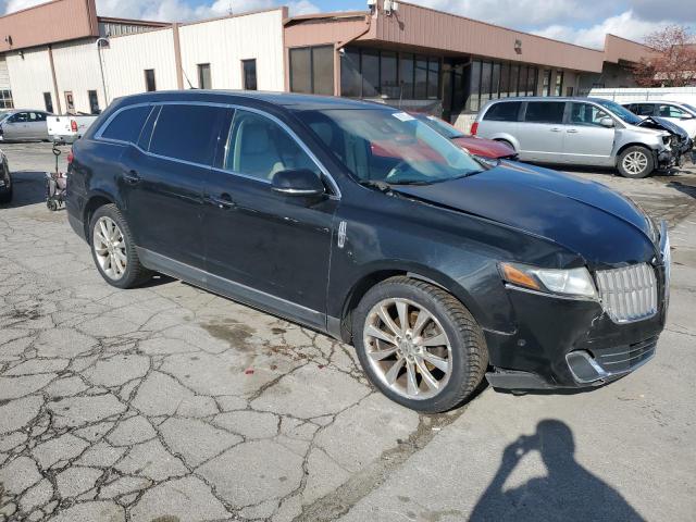 Photo 4 from auction – 2011 LINCOLN MKT with VIN 2LMHJ5AT6BBJ52467