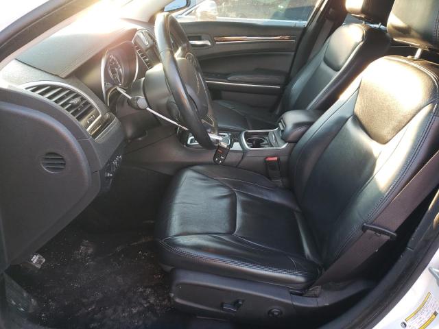 Photo 7 from auction – 2016 CHRYSLER 300 LIMITE with VIN 2C3CCAAG1GH230291