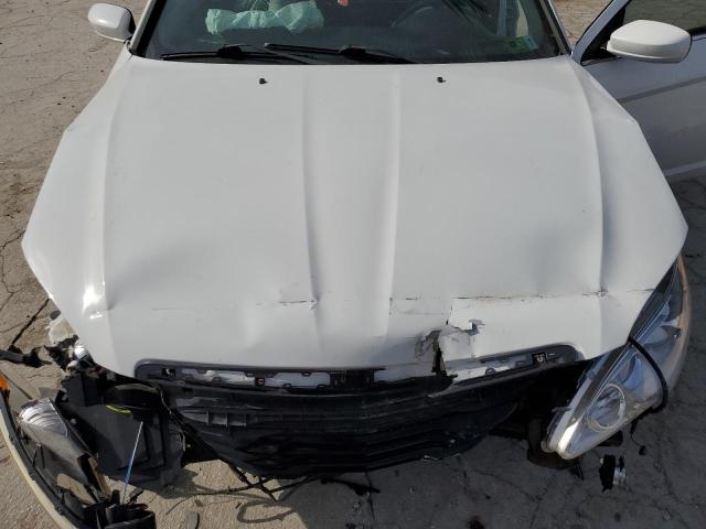 Photo 11 from auction – 2013 CHRYSLER 200 TOURIN with VIN 1C3CCBBB4DN584950