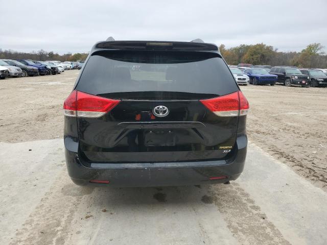 Photo 6 from auction – 2012 TOYOTA SIENNA XLE with VIN 5TDYK3DCXCS201991