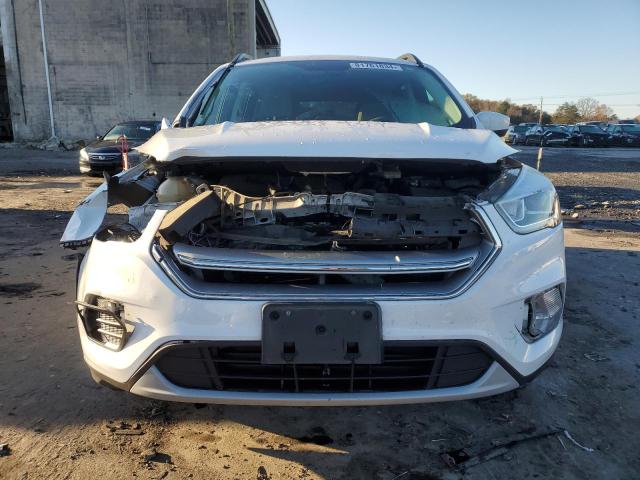Photo 5 from auction – 2017 FORD ESCAPE SE with VIN 1FMCU9GD7HUD48330