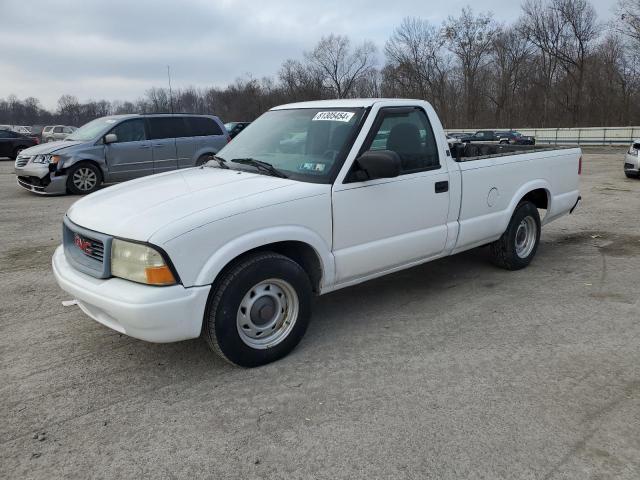 GMC SONOMA 2003 with VIN 1GTCS14H438253101 - Photo from auction
