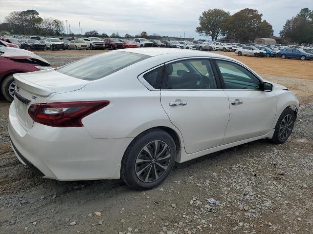 Photo 3 from auction – 2018 NISSAN ALTIMA 2.5 with VIN 1N4AL3AP4JC110564