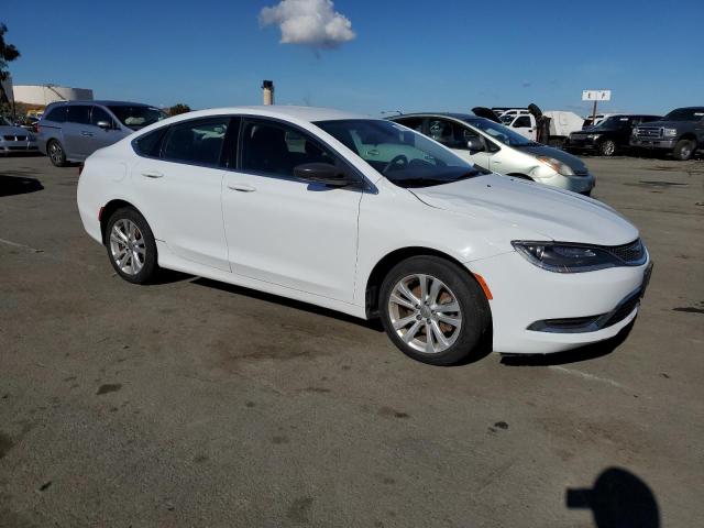 Photo 4 from auction – 2015 CHRYSLER 200 LIMITE with VIN 1C3CCCAB6FN660839