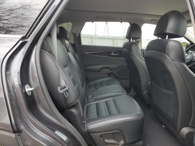 Photo 11 from auction – 2018 KIA SORENTO EX with VIN 5XYPHDA52JG389714