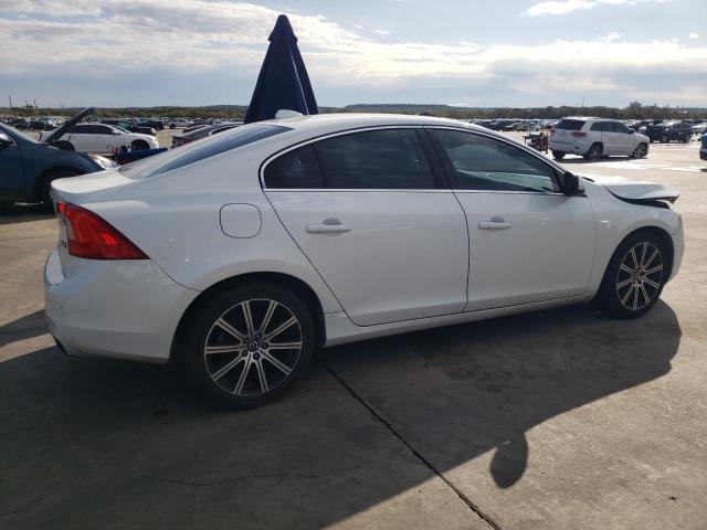 Photo 3 from auction – 2018 VOLVO S60 PREMIE with VIN LYV402HK4JB163340