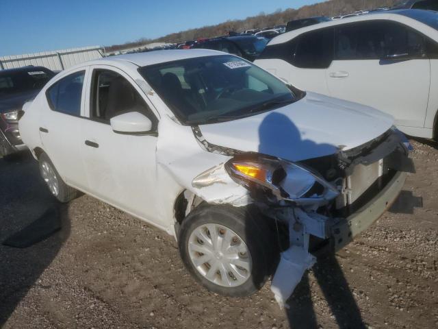 Photo 4 from auction – 2017 NISSAN VERSA S with VIN 3N1CN7AP5HL833765