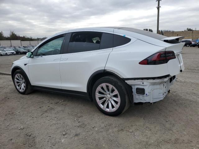 Photo 2 from auction – 2019 TESLA MODEL X with VIN 5YJXCBE29KF185701