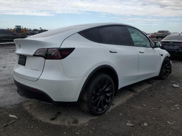 Photo 3 from auction – 2024 TESLA MODEL Y with VIN 7SAYGAEE9RF207271