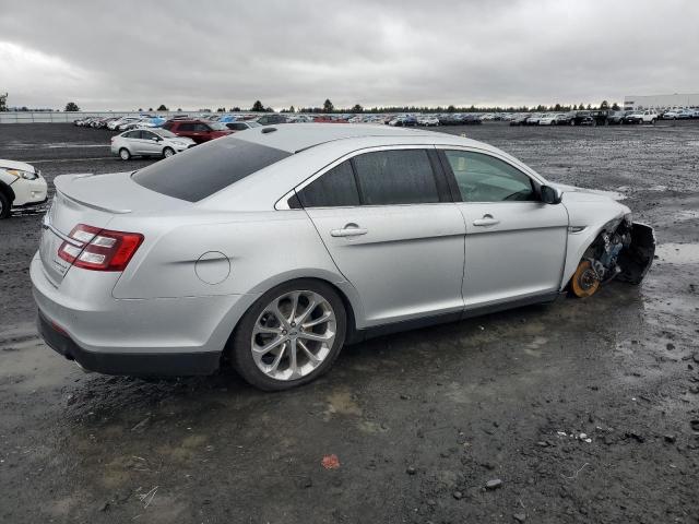 Photo 3 from auction – 2016 FORD TAURUS LIM with VIN 1FAHP2J82GG100199