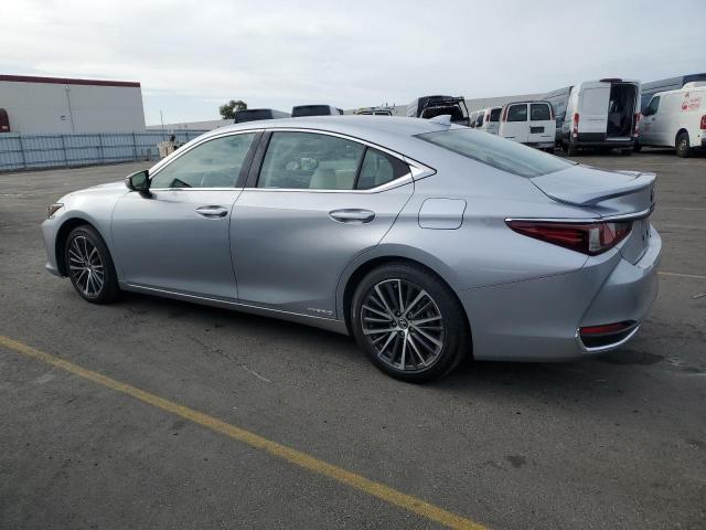 Photo 2 from auction – 2022 LEXUS ES 300H BA with VIN 58ADA1C18NU017562