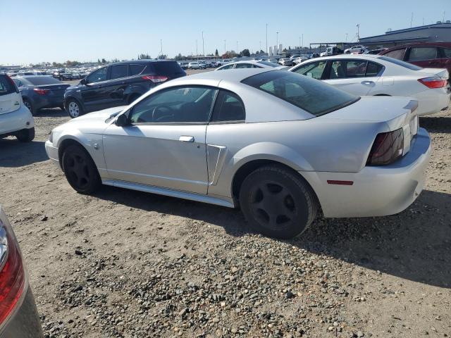 Photo 2 from auction – 2004 FORD MUSTANG with VIN 1FAFP40644F140997