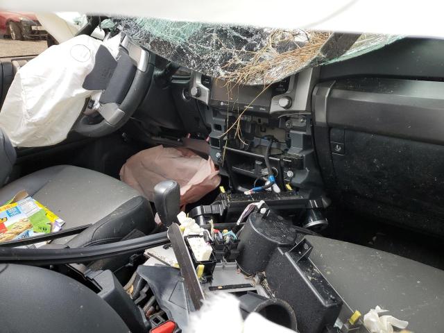 Photo 8 from auction – 2020 TOYOTA 4RUNNER SR with VIN JTEZU5JR5L5223580
