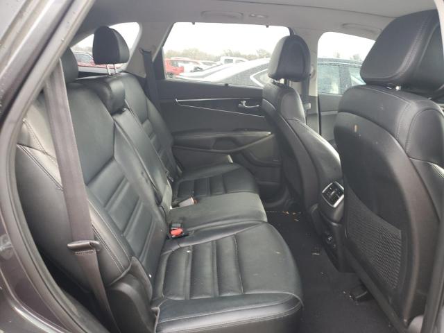 Photo 11 from auction – 2016 KIA SORENTO EX with VIN 5XYPHDA53GG181902