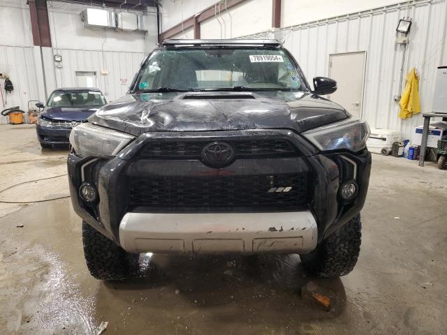 Photo 5 from auction – 2019 TOYOTA 4RUNNER SR with VIN JTEBU5JR2K5632460
