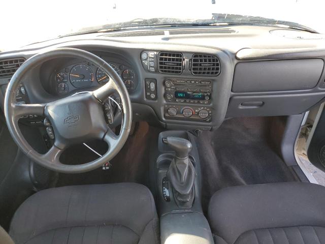 Photo 8 from auction – 2005 CHEVROLET BLAZER with VIN 1GNCT18X65K106659