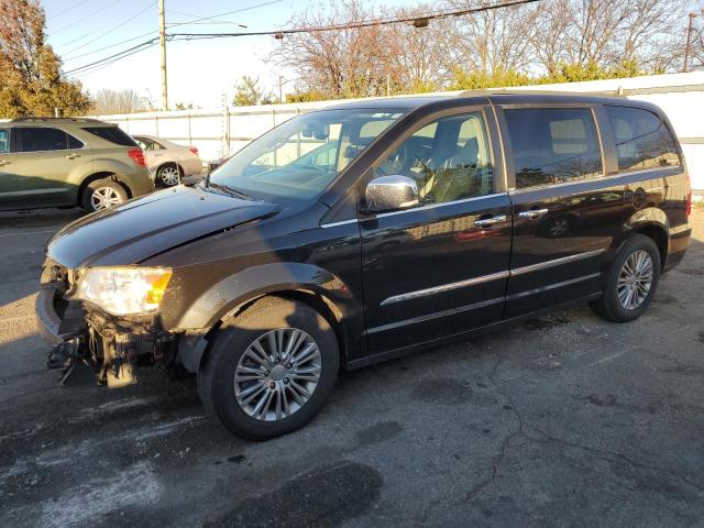 CHRYSLER TOWN & COU 2014 with VIN 2C4RC1CG3ER134057 - Photo from auction