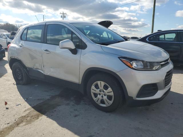 Photo 4 from auction – 2018 CHEVROLET TRAX LS with VIN 3GNCJKSB3JL217347
