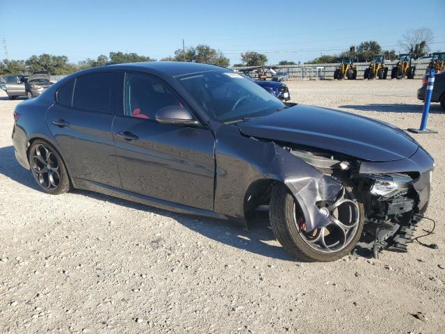 Photo 4 from auction – 2018 ALFA ROMEO GIULIA TI with VIN ZARFAECN8J7580740