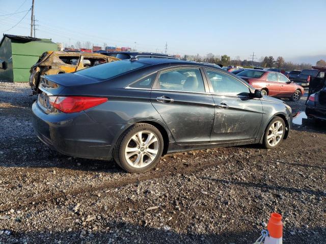 Photo 3 from auction – 2011 HYUNDAI SONATA SE with VIN 5NPEC4AC8BH008964