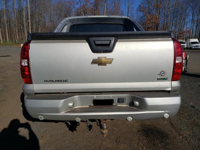 Foto 6 de la subasta – 2010 CHEVROLET AVALANCHE con VIN 3GNVKFE05AG288324