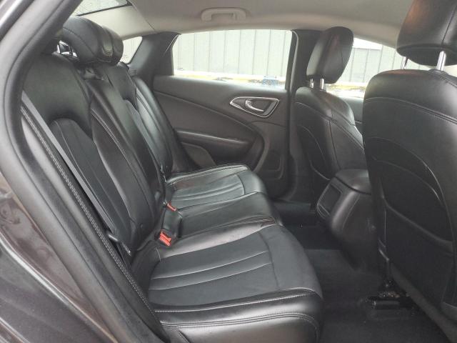 Photo 10 from auction – 2017 CHRYSLER 200 LIMITE with VIN 1C3CCCAB8HN506507