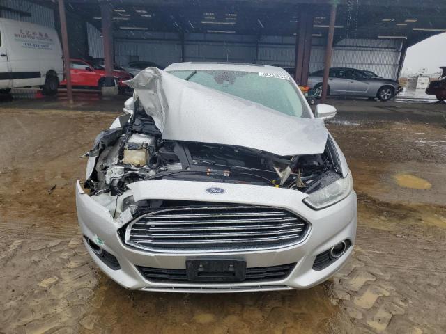 Photo 5 from auction – 2013 FORD FUSION SE with VIN 3FA6P0PU4DR303745