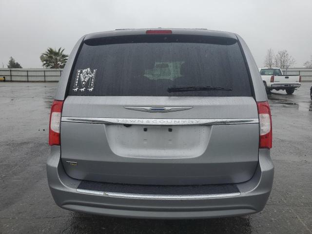 Photo 6 from auction – 2015 CHRYSLER TOWN & COU with VIN 2C4RC1BG4FR609265