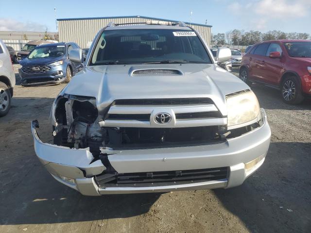 Zdjęcie 5 z aukcji – 2005 TOYOTA 4RUNNER SR z VIN JTEZU14RX58027222