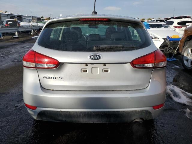 Photo 6 from auction – 2017 KIA FORTE LX with VIN KNAFK5A81H5673543