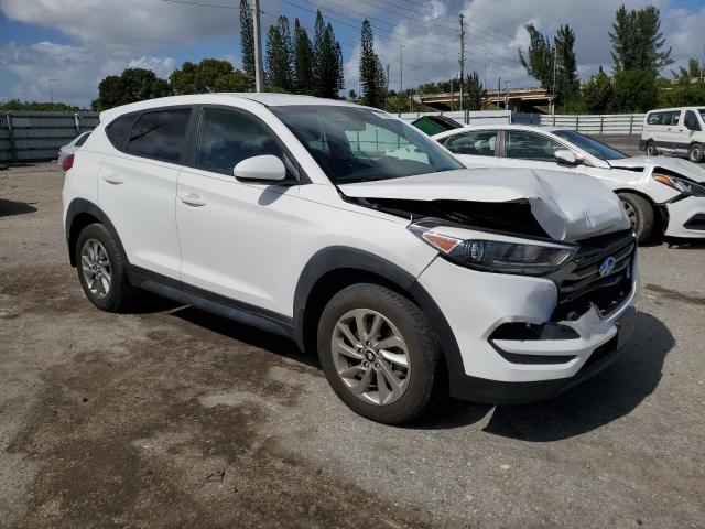 Photo 4 from auction – 2018 HYUNDAI TUCSON SE with VIN KM8J2CA42JU747073