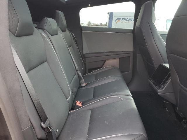 Photo 10 from auction – 2024 TESLA CYBERTRUCK with VIN 7G2CEHEE6RA021073