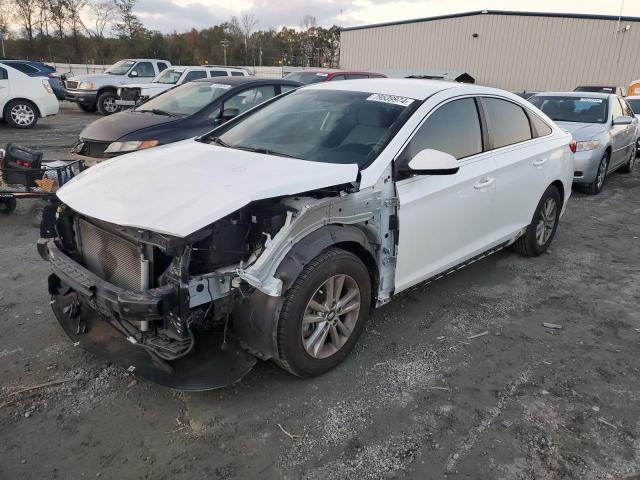 HYUNDAI SONATA SE 2015 with VIN 5NPE24AF7FH186044 - Photo from auction