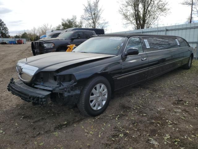 LINCOLN TOWN CAR E 2011 with VIN 2L1FL8JWXBX758206 - Photo from auction