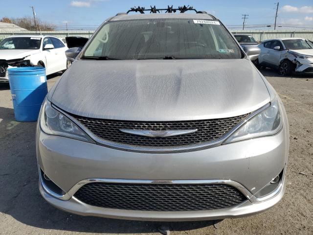 Photo 5 from auction – 2017 CHRYSLER PACIFICA T with VIN 2C4RC1BG7HR613670