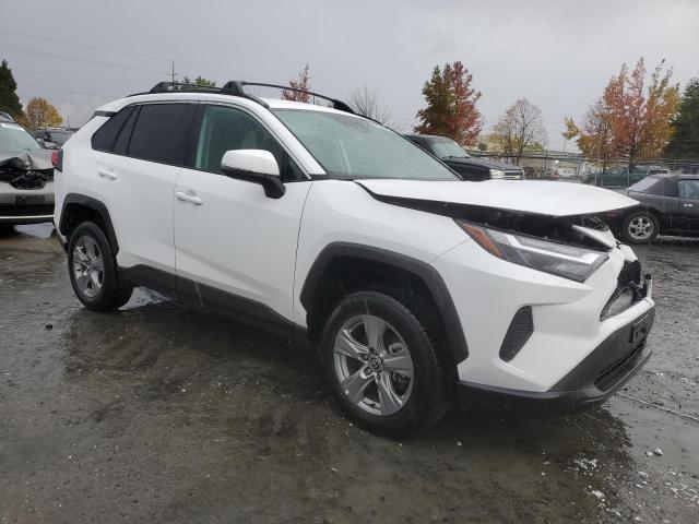Photo 4 from auction – 2023 TOYOTA RAV4 XLE with VIN 2T3P1RFV6PC376535