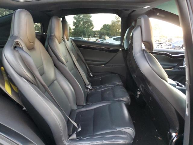 Photo 10 from auction – 2016 TESLA MODEL X with VIN 5YJXCAE21GF014443