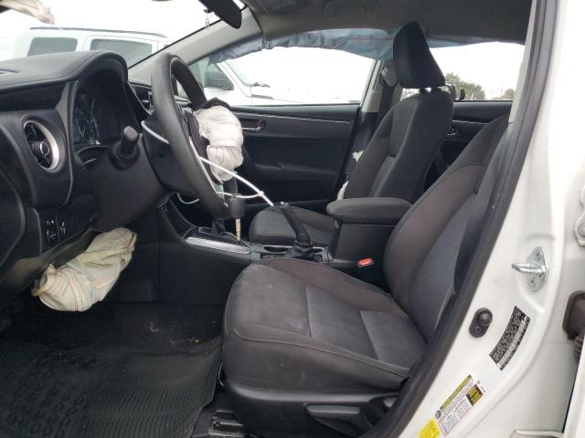 Photo 7 from auction – 2017 TOYOTA COROLLA L with VIN 5YFBURHEXHP640381
