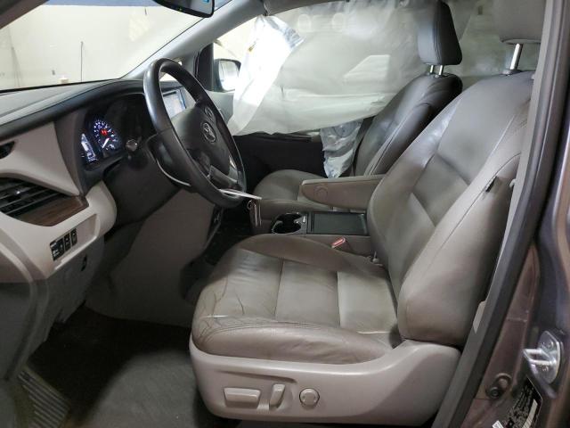 Photo 7 from auction – 2016 TOYOTA SIENNA XLE with VIN 5TDDK3DC7GS146288